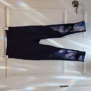 Marika - capri leggings -no size tag but more like XXS, stretchy